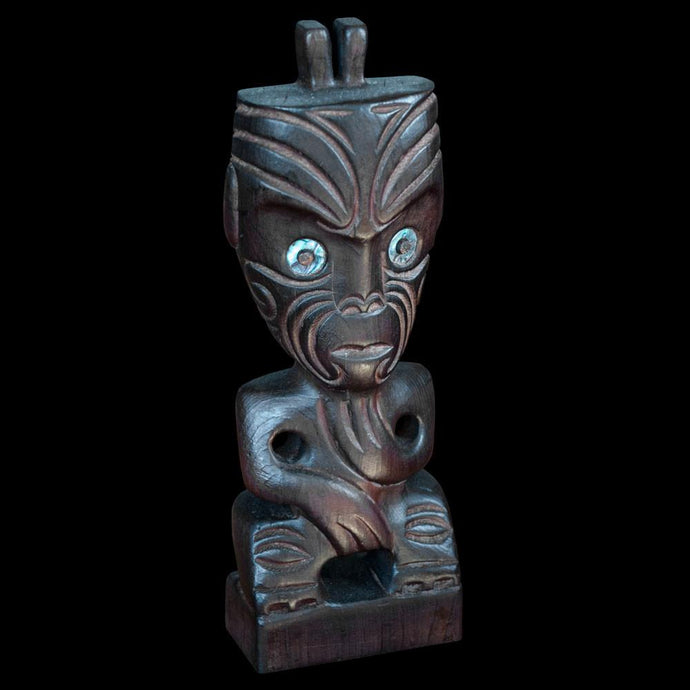 Carved Tekoteko Sculpture by Thomas Hansen - ecoVert