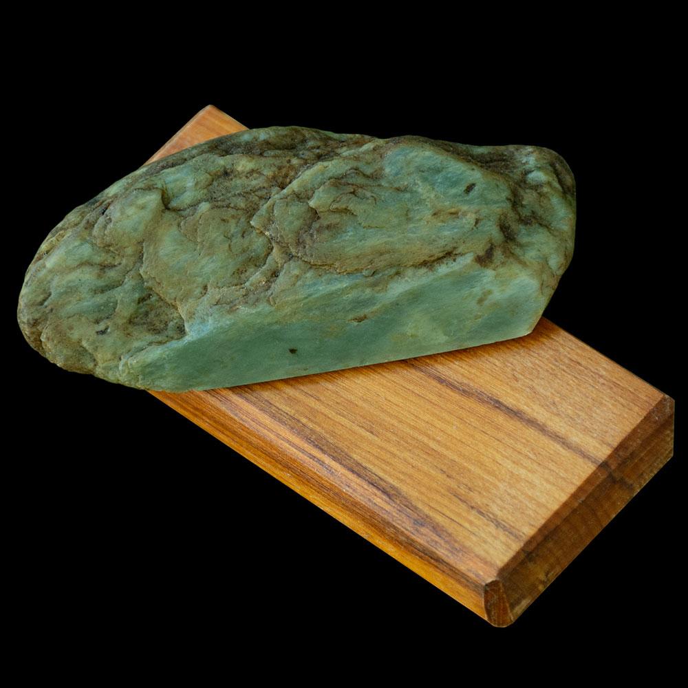 Pounamu Pito Cutter by Alex Sands